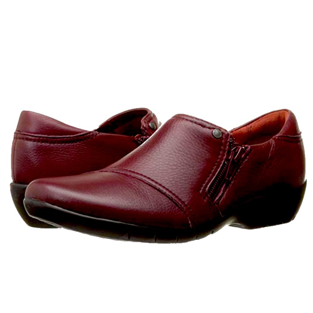 Clarks Ordell Baytown Flat 7W Wine Leather maroon red comfort arch support wide